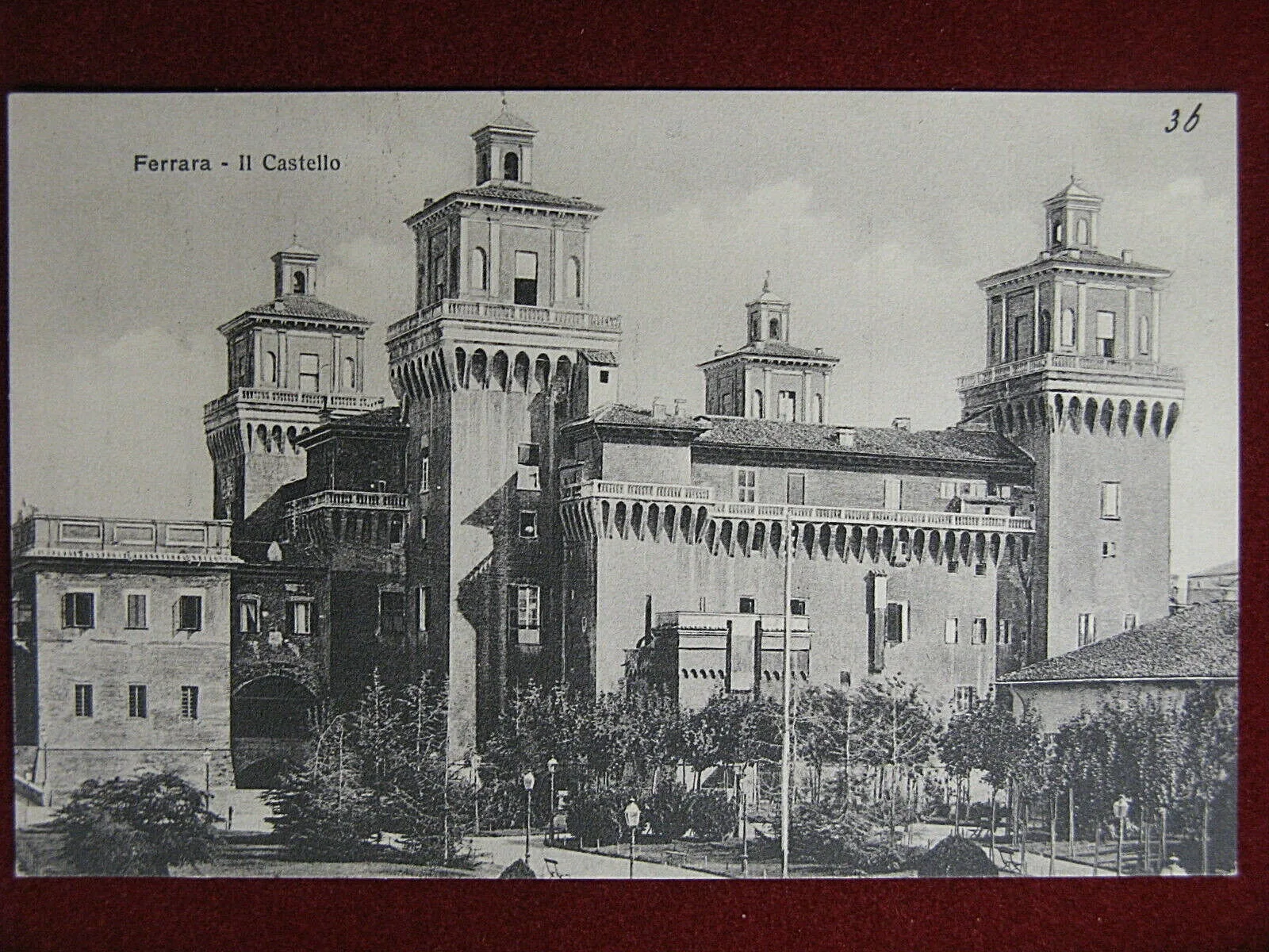 Ferrara il Castello anni 20, non viaggiata #13588
