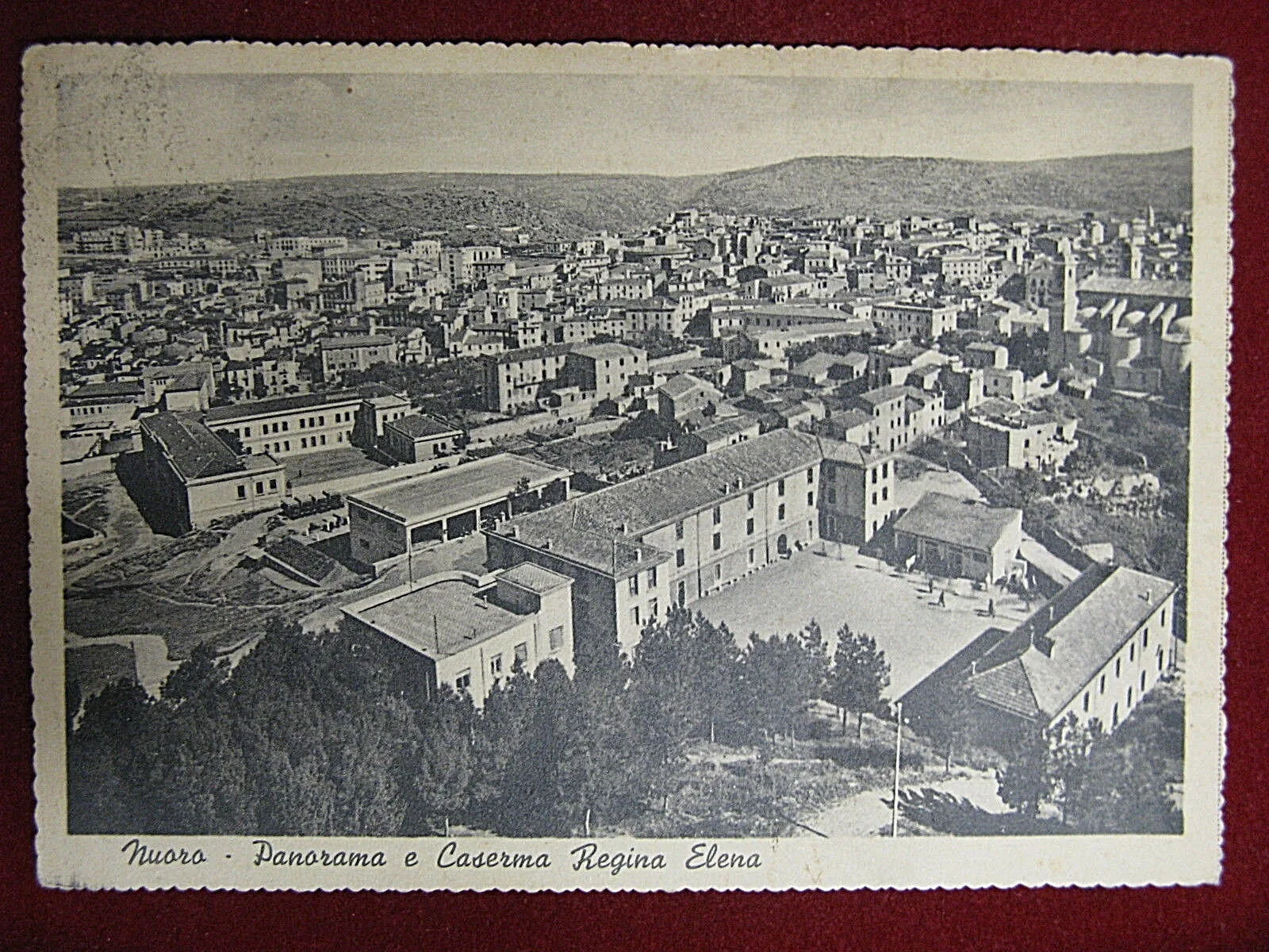 Nuoro Panorama e Caserma Regina Elena anni 40, viaggiata FG #9449
