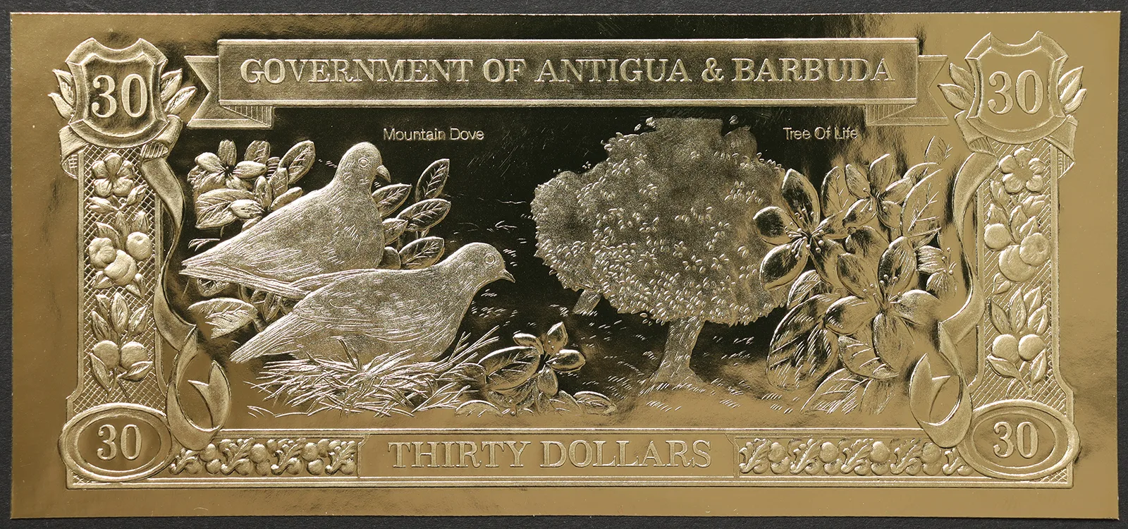 Antigua e Barbuda 30 Dollari 1985 Mountain Dove #B8.