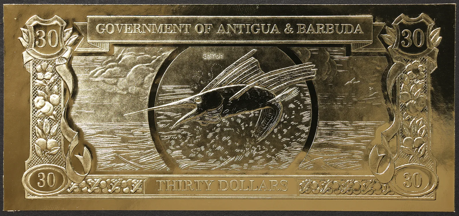 ANTIGUA e BARBUDA 30 Dollari 1981 FDS in lamina d’oro pesce Vela #B1197