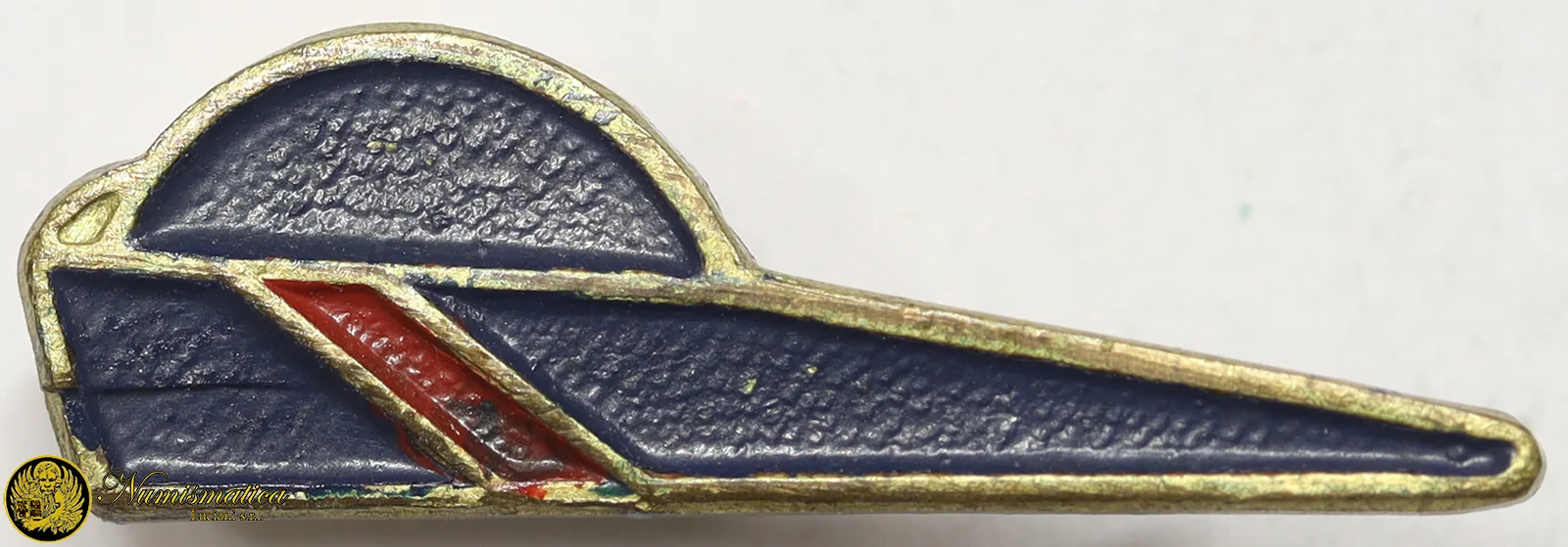 Distintivo goliardico a forma di feluca per cappello universitario smalto blu e rosso #136