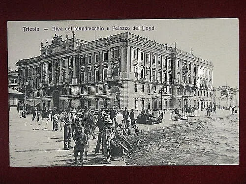 TRIESTE Riva del Mandracchio animata, PP, no viaggiata, “900 #8508