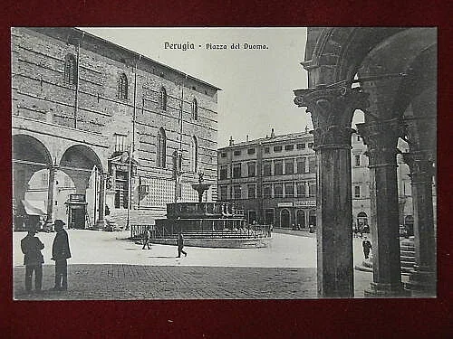 PERUGIA PIAZZA DEL DUOMO NON VIAGGIATA #4418