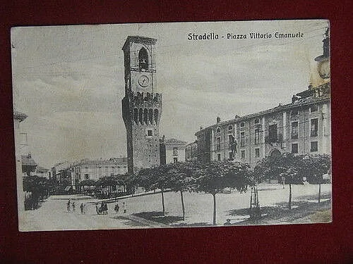 STRADELLA Piazza Vittorio Emanuele viaggiata anni 20 #10236