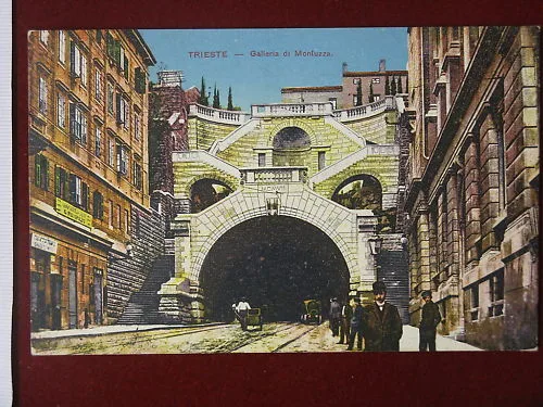 TRIESTE Galleria di Montuzza non viaggiata anni 30 animata #5779