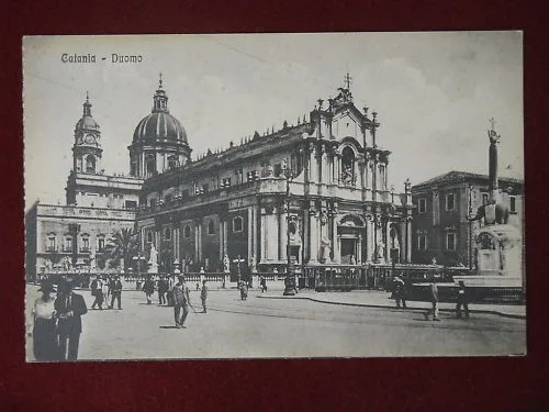 CATANIA DUOMO ANIMATA NON VIAGGIATA f/p #6544
