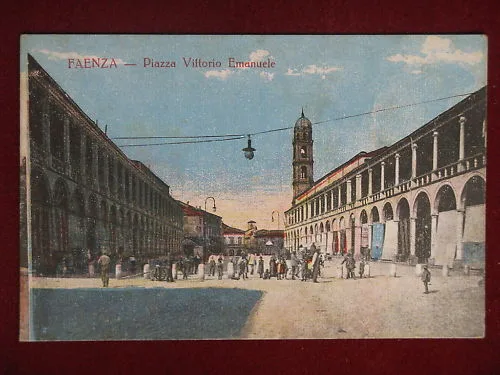 FAENZA Piazza Vittorio Emanuele animata no viaggiata anni 20 #6161