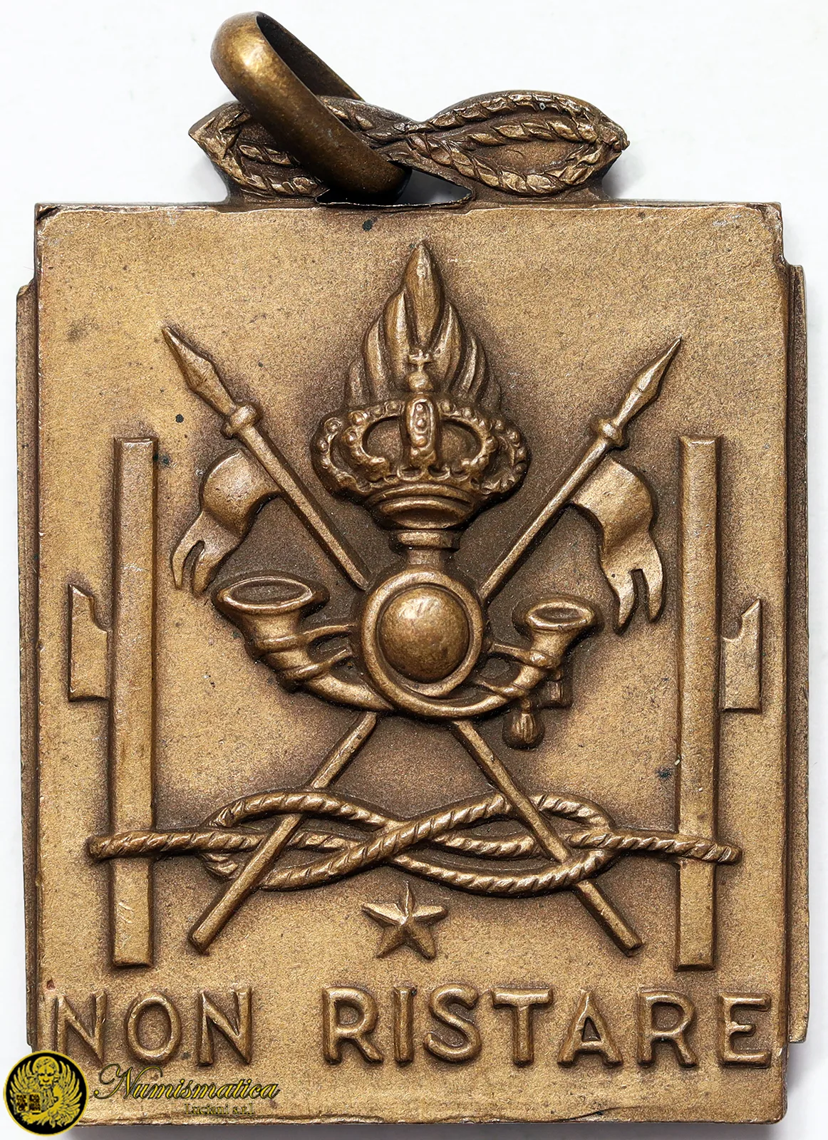 Medaglia della Regia Cavalleria con motto ” Non ristare” e San Giorgio Patrono dei cavalli Ventennio 34×26 mm #MDS19